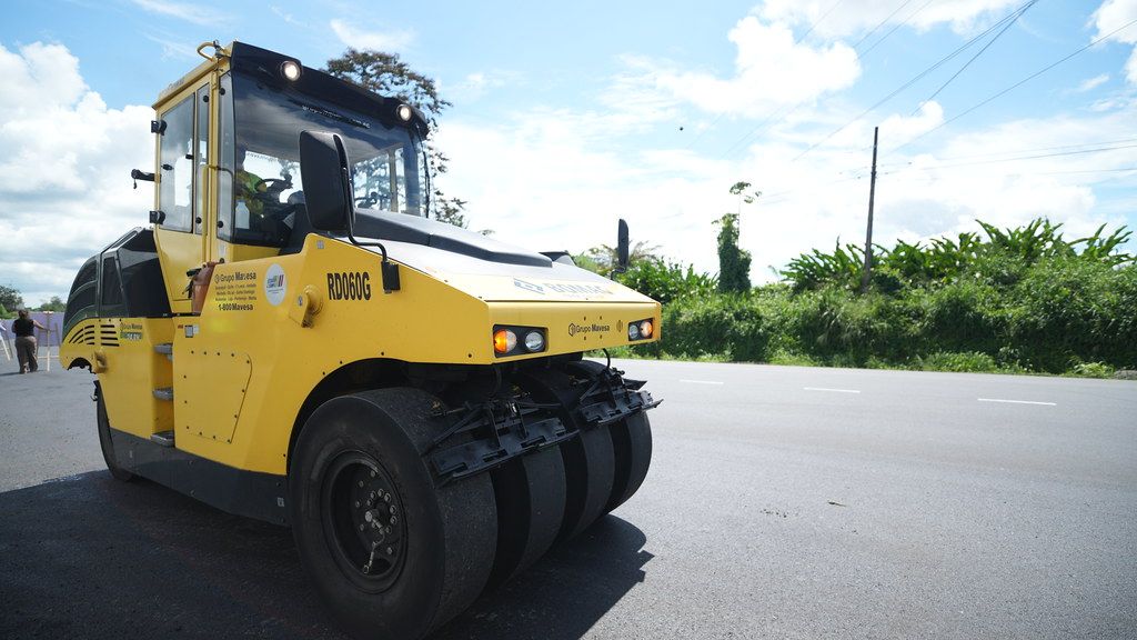 Cierre vial en Alóag - Santo Domingo por derrumbe se mantiene hasta este sábado