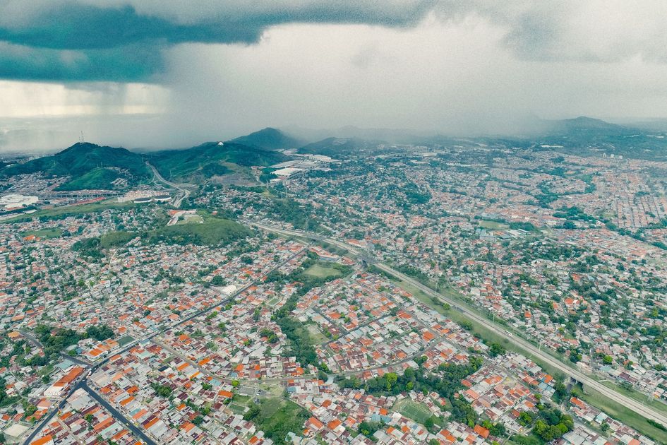 ONU advierte de un El Niño sin precedentes y pide acción urgente